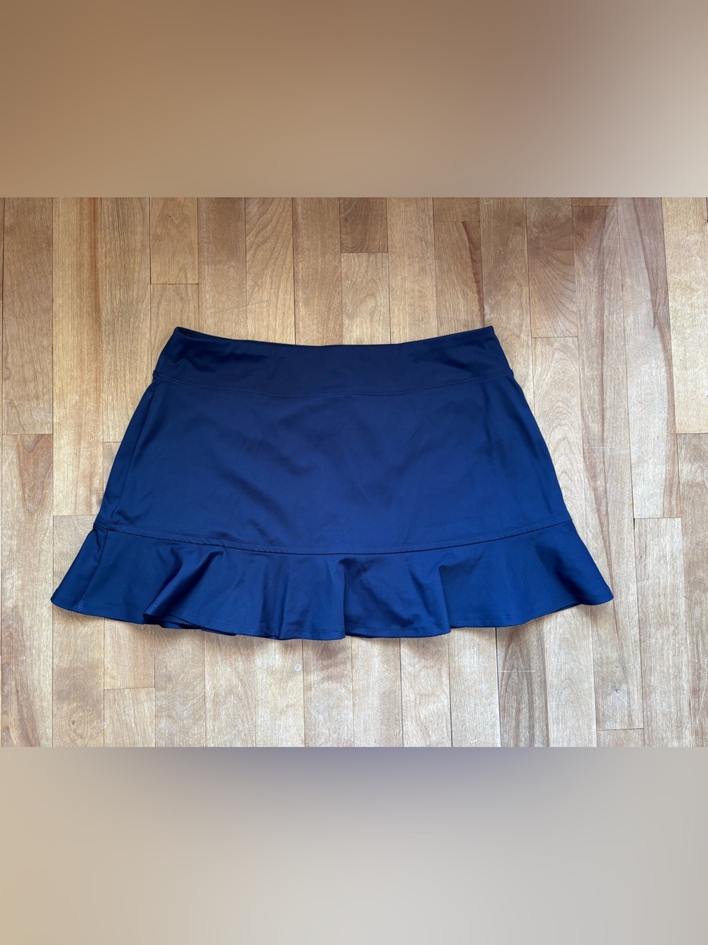 Tommy Bahama Navy Mini Skirt or Skort with Ruffle Hem XL - Picture 2 of 6